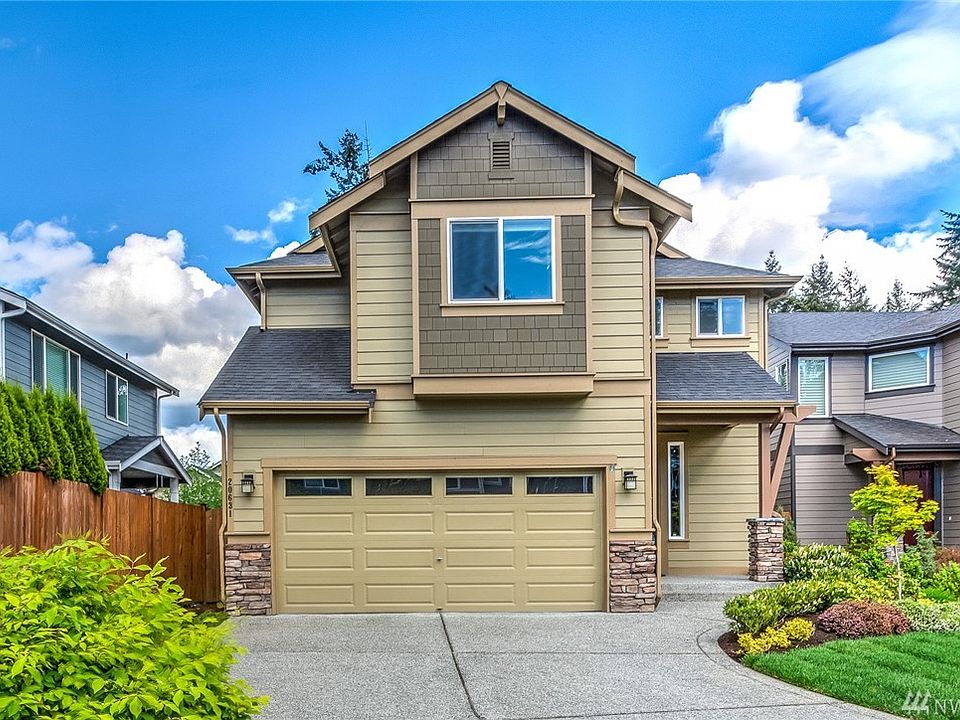 1st image of 20631 1st Ave W