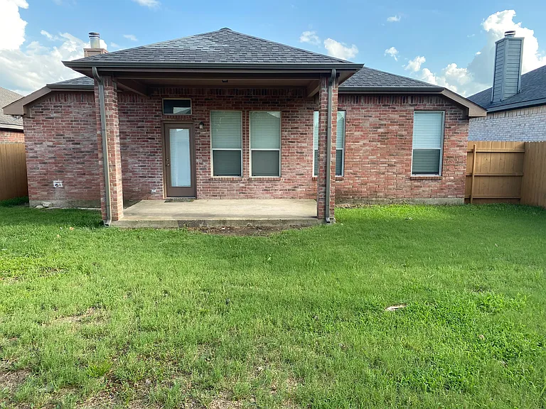 116 Lipan St — Photo 14
