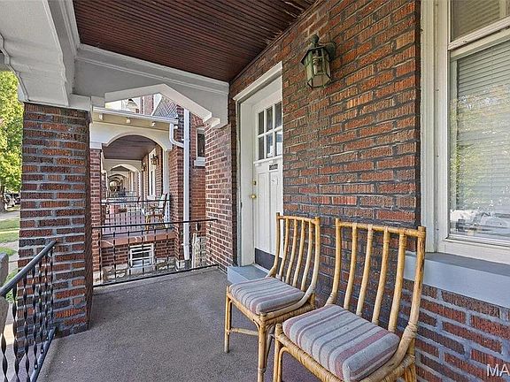 2nd image of 5050 Louisiana Ave