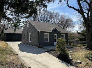 117 W Strathmore Ave, Pontiac, MI