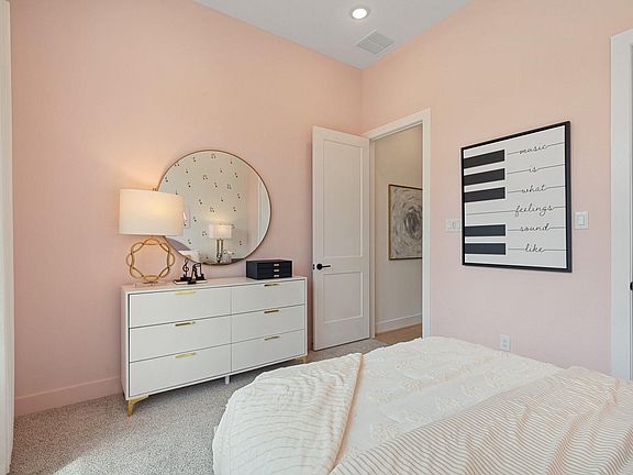 3rd image of 701 Green Ash Way