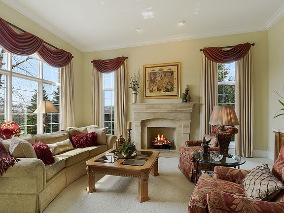 3rd image of 1430 W Newcastle Ct