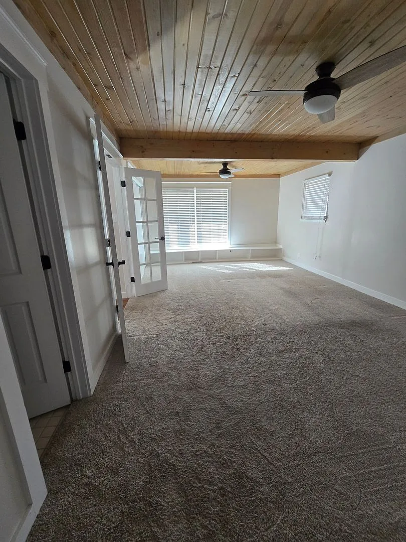 Spacious Two Bedroom Home Located IN Speedway, IN! — Photo 4