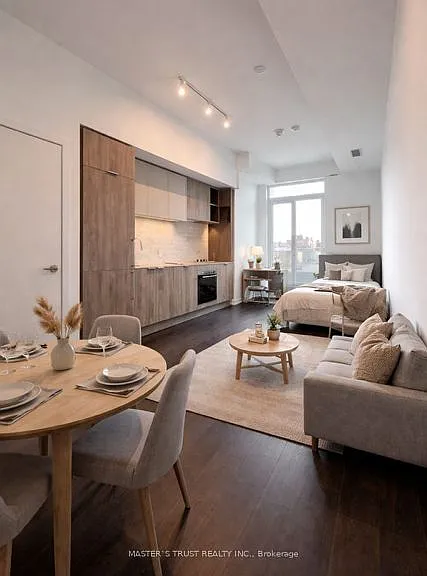2020 Bathurst St #931 — Photo 6