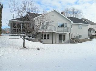 24 Springbrook Cercle Dr, Appleton, WI 54914