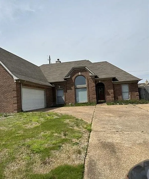 8594 Sun Vista Dr