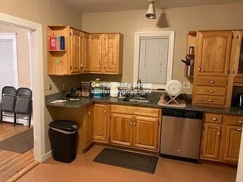2 bed, 1.0 bath, $2,600 — Photo 3
