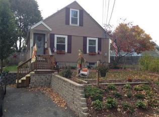 11 Dybeck St, Worcester, MA 01607