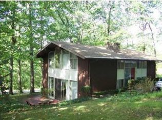 227 Woodcroft Rd, Baden, PA 15005