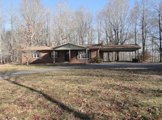 2499 Moorefield Store Rd, Stuart, VA 24171