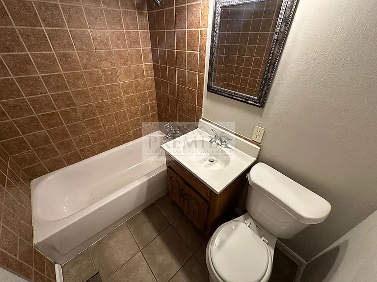 730 N Aztec Dr — Photo 6