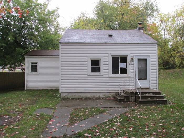 1st image of 58 W Yale Ave