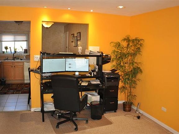 5th image of 9444 Bay Colony Dr APT 2N