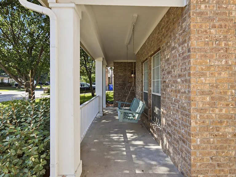 2114 Rustic Ridge Dr — Photo 39