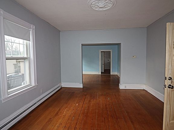 2nd image of 89 Somerset Ave #1