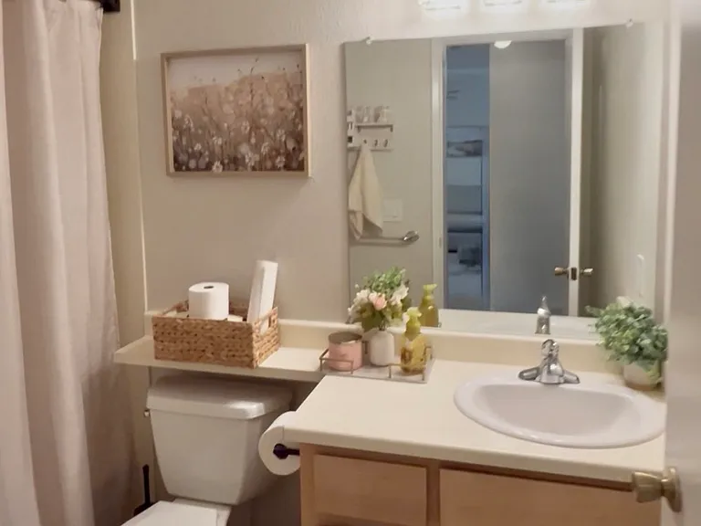 9101 Newhall Dr #13 — Photo 5