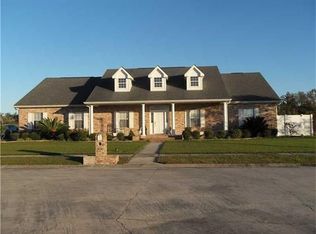 223 Beau Place Blvd, Des Allemands, LA 70030