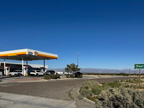 5th image of Pearson Rd