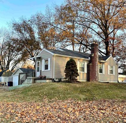 8099 W Camp Brosend Rd, Newburgh, IN 47630