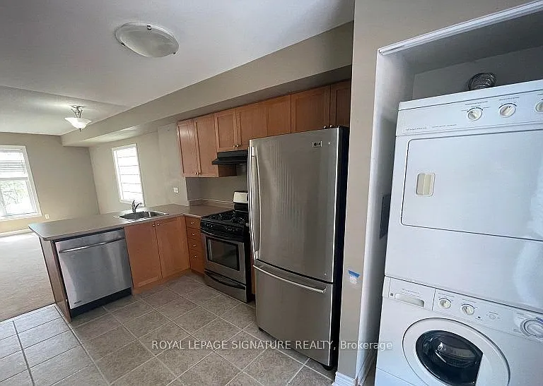 870 Jane St #218 — Photo 16