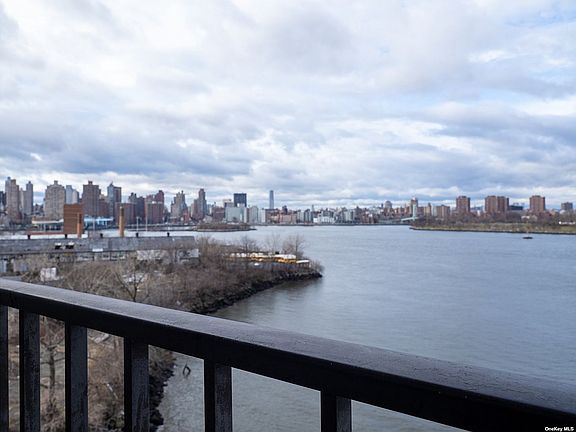 4th image of 25-40 Shore Blvd #7O