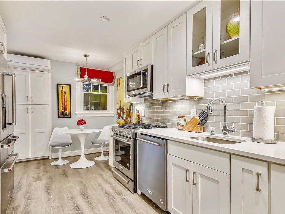 New kitchen high end appliances, plenty of storage, etc.