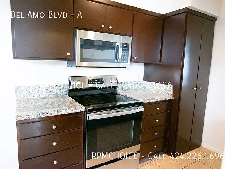 3560 Del Amo Blvd #A — Photo 7