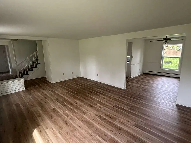4317 Tamarack Dr — Photo 4