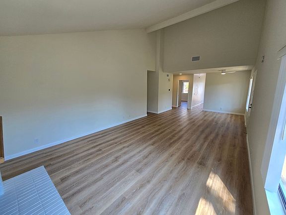 5th image of 3317 Caminito Gandara
