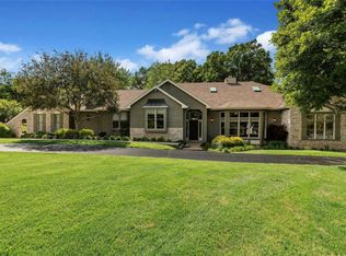 2917 Country Point Ct, Glencoe, MO 63038