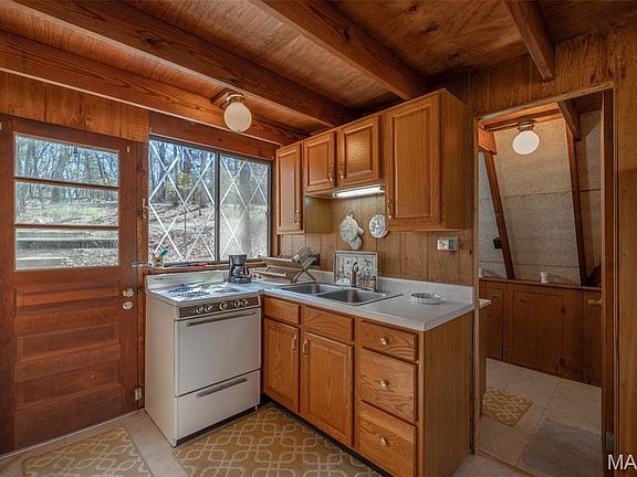 4th image of 269 Wanderfern Woods Dr