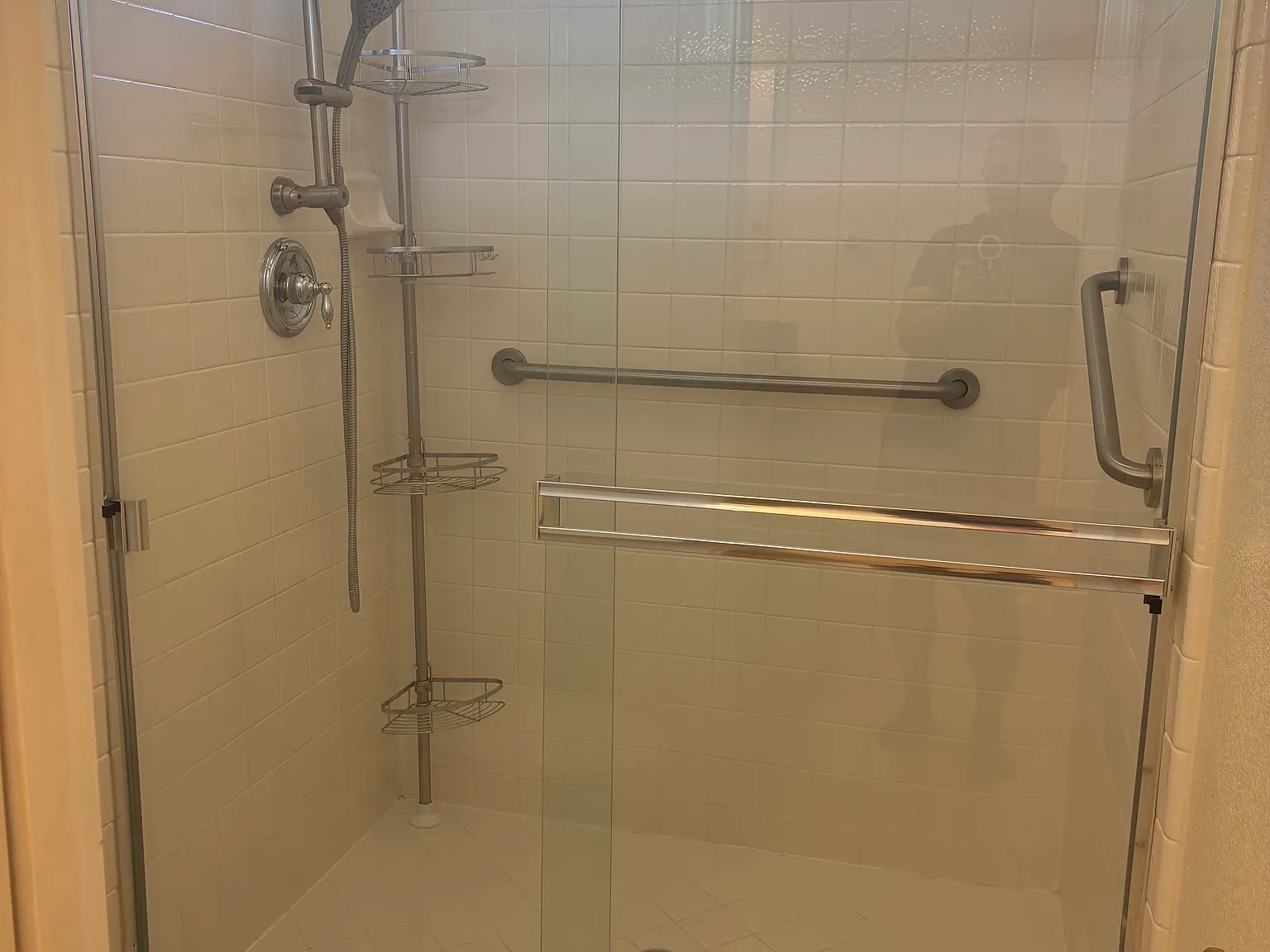 3 bed, 1344 sqft, $2,900 — Photo 4