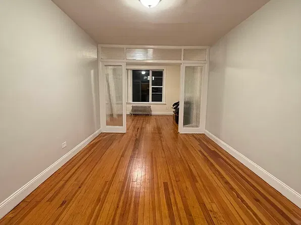 30-34 49th St, Astoria, NY