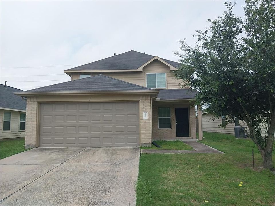 1st image of 22231 Doubletree Park Dr