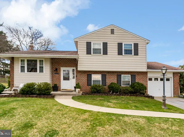 107 Lakeview Dr, Exton, PA 19341