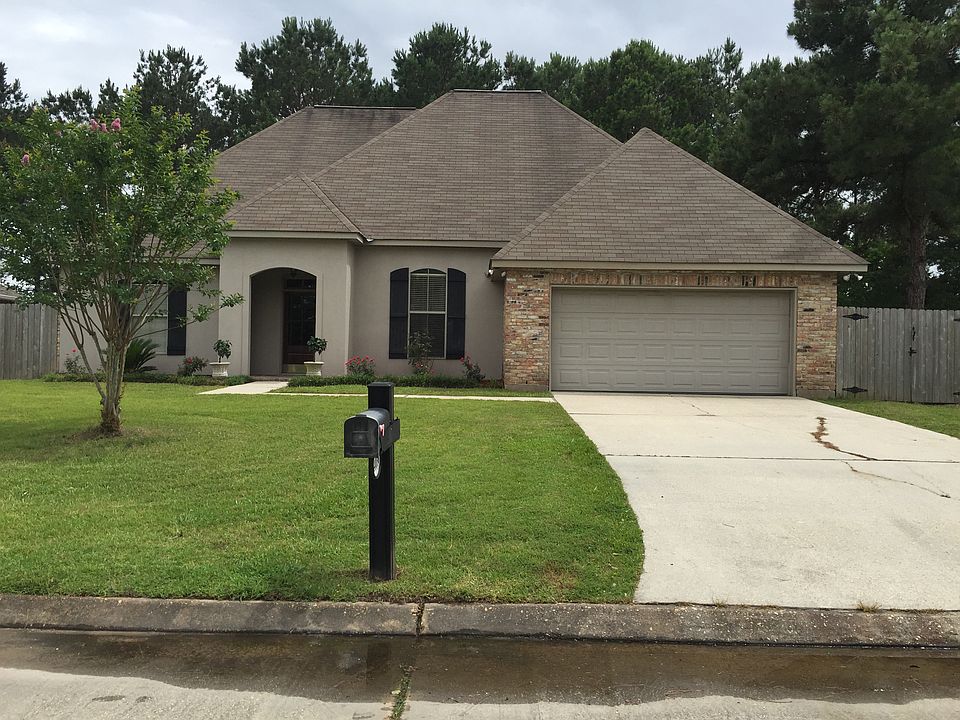 14036 Riverlake Drive