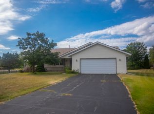 7028 Sorghum Ln, Cherry Valley, IL 61016