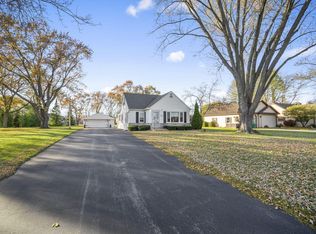 W148N7311 Woodland DRIVE, Menomonee Falls, WI 53051