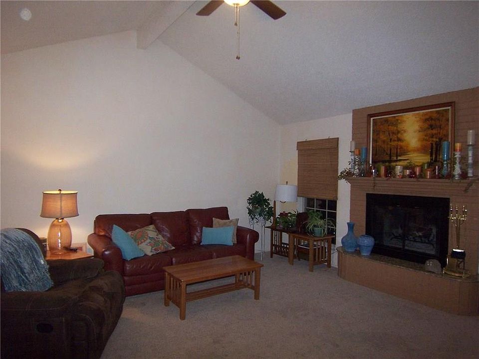 1st image of 6317 Live Oak Trl