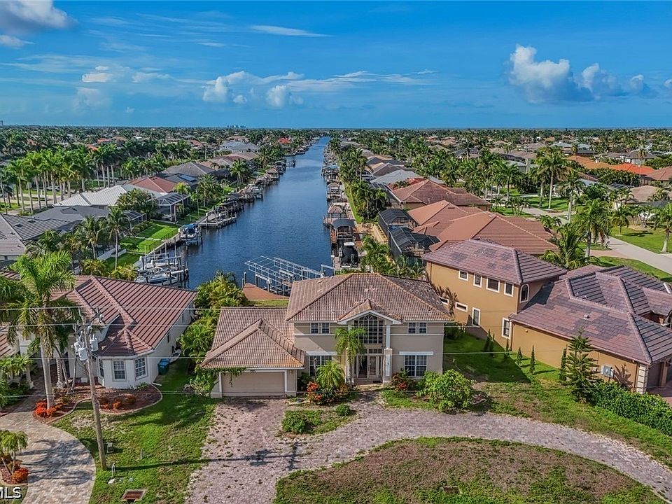 1st image of 2502 Cape Coral Pkwy W