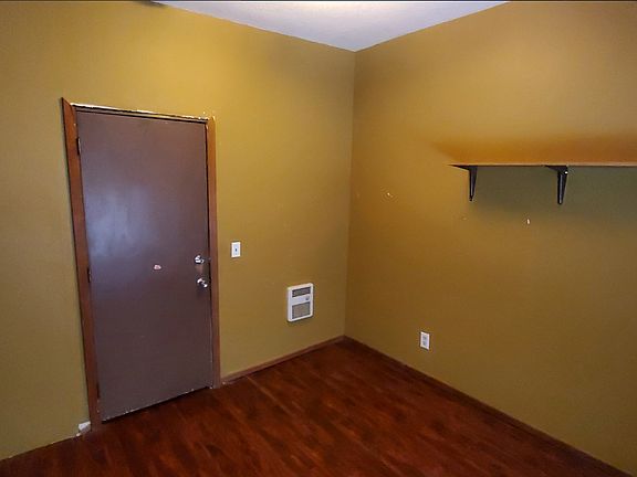5th image of 123 S Molalla Ave #B3