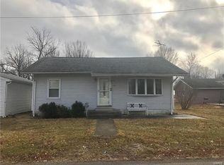 406 Plum St, Gillespie, IL 62033