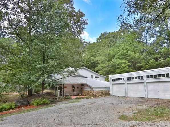 20 Mahan Ln NE, Rydal, GA 30171