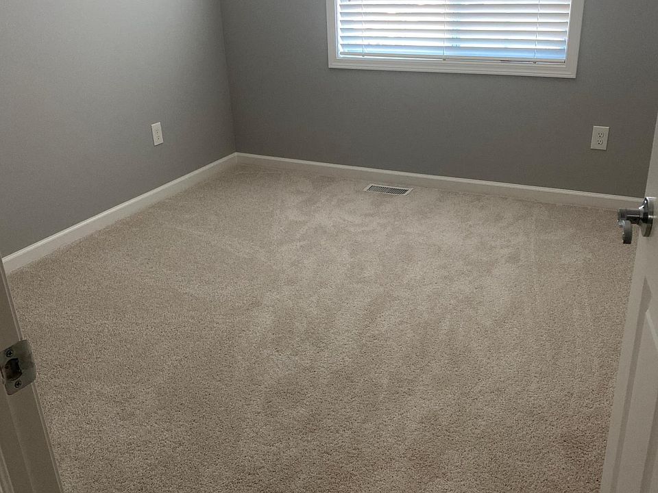 1st image of 2358 Fieldstone Dr #850.00