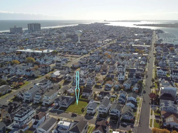 212 N Rumson Ave, Margate, NJ 08402