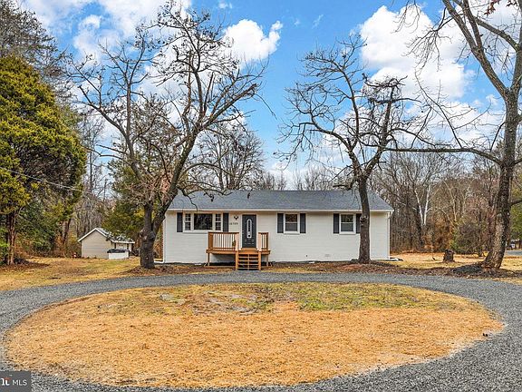 2nd image of 10789 Brent Town Rd