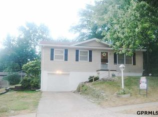 801 Logan Ave, Bellevue, NE 68005