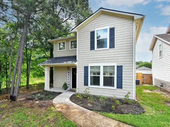 26866 Wellington Ct, Kingwood, TX 77339