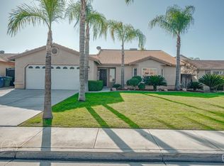 414 Via De Moreno, Delano, CA 93215