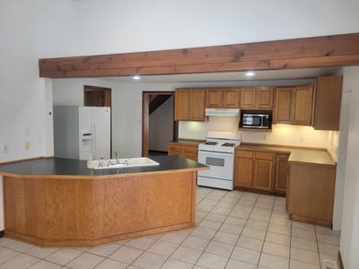 1190 Belleview Dr, Erie, PA, 16504